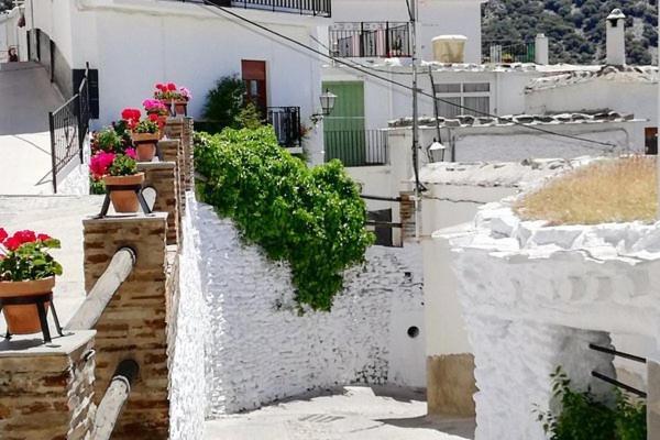 Apartamento Al-Medin Trevélez Exterior foto